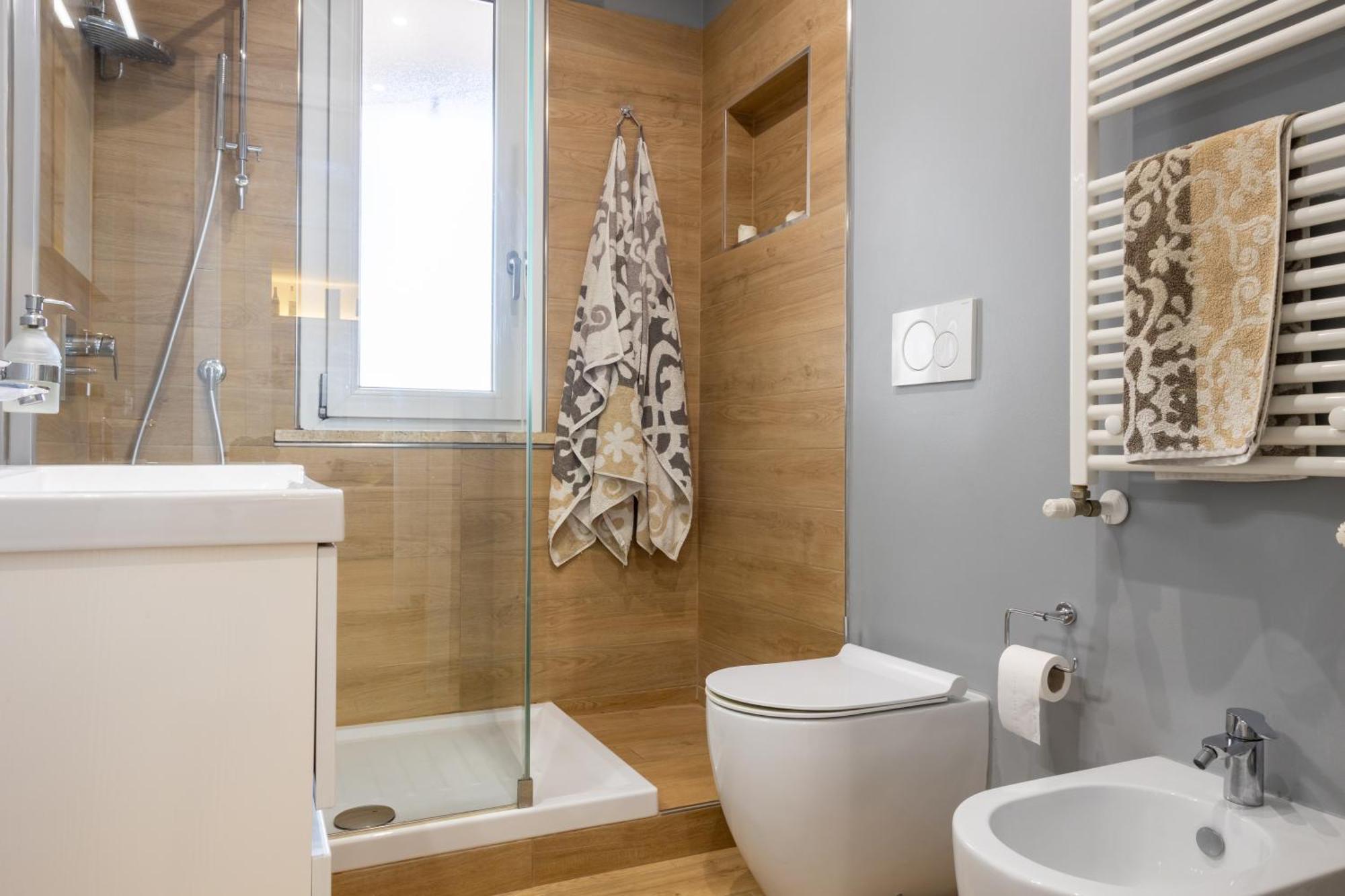 Belvedere Modern Con Parcheggio Gratuito Apartment *